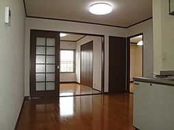 居間