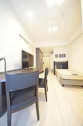 ロイジェントパークス四ツ谷 401 4階ワンルームのリビング/ダイニング