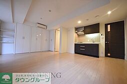 コートレアル三田綱町 201 2階1LDKのリビング/ダイニング