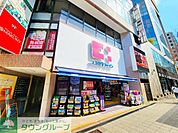 ココカラファイン 渋谷宮下公園前店 徒歩3分。 200m