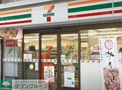 セブンイレブン渋谷原宿通り店 徒歩3分。 220m