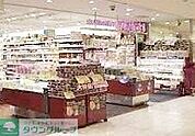 成城石井アトレ四谷店 徒歩8分。 620m