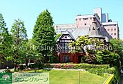明治学院大学 徒歩12分。大学・短大 940m