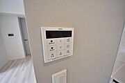 タウンハウジングレジデンス事業部　恵比寿店・赤坂店までお問合せ下さい。