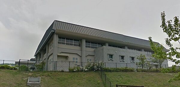 画像26:茨木市立彩都西小学校(小学校)まで603m