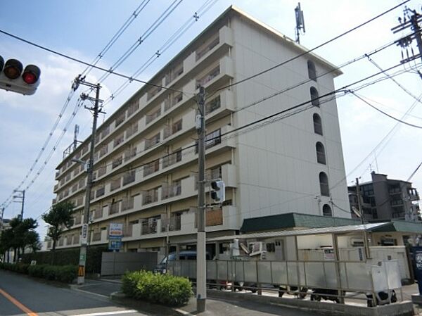 ヴィラ春日 ｜大阪府茨木市新中条町(賃貸マンション1LDK・3階・36.45㎡)の写真 その1