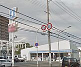ローソン茨木上穂積一丁目店(コンビニ)まで247m