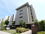 大阪府茨木市東奈良3丁目：物件画像／Su-mode阪急茨木店　株式会社TONE