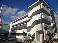大阪府摂津市鶴野3丁目：物件画像／Su-mode阪急茨木店　株式会社TONE