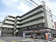 大阪府茨木市沢良宜西1丁目：物件画像／Su-mode阪急茨木店　株式会社TONE