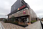 ココカラファインJR茨木駅店(ドラッグストア)まで431m