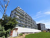 大阪府茨木市奈良町：物件画像／Su-mode阪急茨木店　株式会社TONE