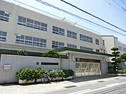 茨木市立大池小学校(小学校)まで650m
