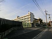 茨木市立耳原小学校(小学校)まで40m