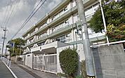 茨木市立西中学校(中学校)まで2300m