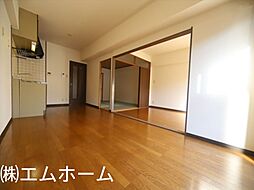 居間