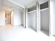 洋室4帖　クローゼット付（収納充実してます）