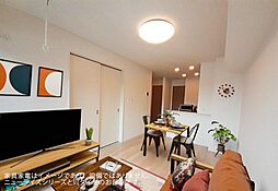 メゾン・ミクニIII　A 1階1LDKのリビング/ダイニング