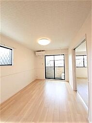 ウェルリッチ善通寺　II 1階1LDKのリビング/ダイニング