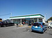 ファミリーマート丸亀川西北店まで1、384ｍ