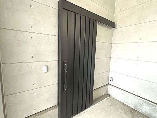 玄関 足立区東伊興4丁目