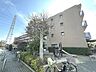 外観：「西新井大師西」駅徒歩6分、鉄筋コンクリート造り6階建て、総戸数70戸のコミュニティ