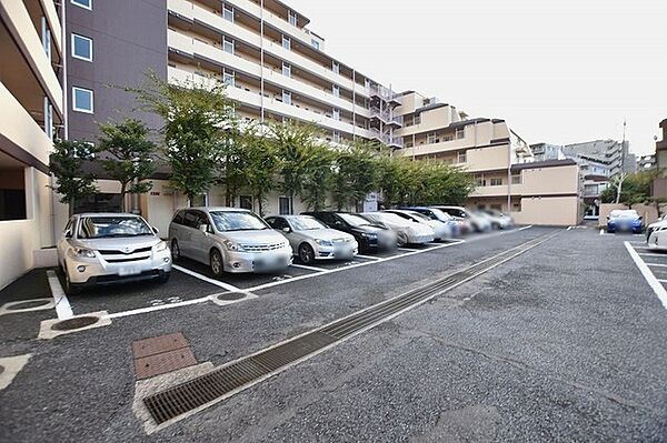 駐車場を拡大表示
