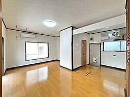 居間