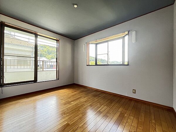 detached 埼玉県飯能市大字落合

地図を見る