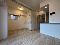 東京メトロ丸ノ内線 新中野駅 徒歩3分の賃貸マンション 8階1DKのリビング/ダイニング