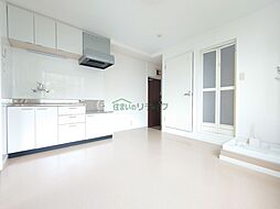 JR総武線 中野駅 徒歩10分の賃貸マンション 3階1DKのリビング/ダイニング