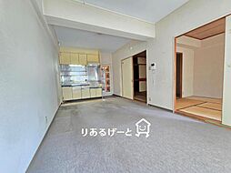 居間