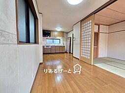 居間