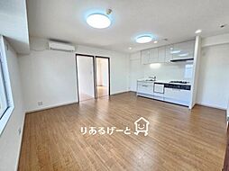 居間