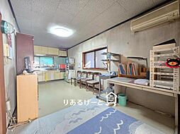 居間