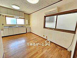 居間
