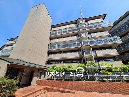 緑豊かな住環境！気持ちよくお住まいいただけますよ。