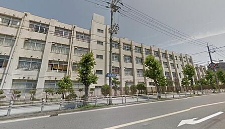 新北野中学校