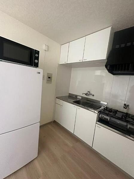 まだまだ使えるキッチン!リフォームのご相談も承っております!