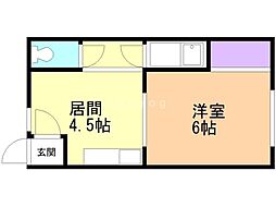 セシール神楽岡 2階