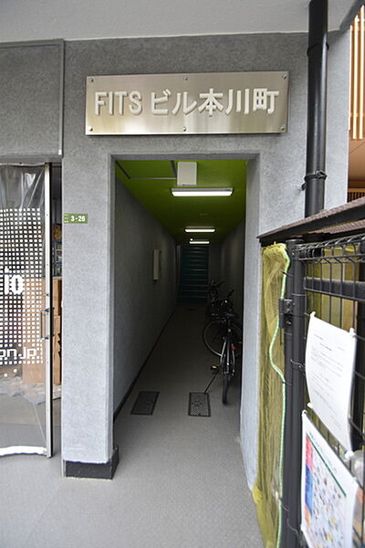 建物エントランス
