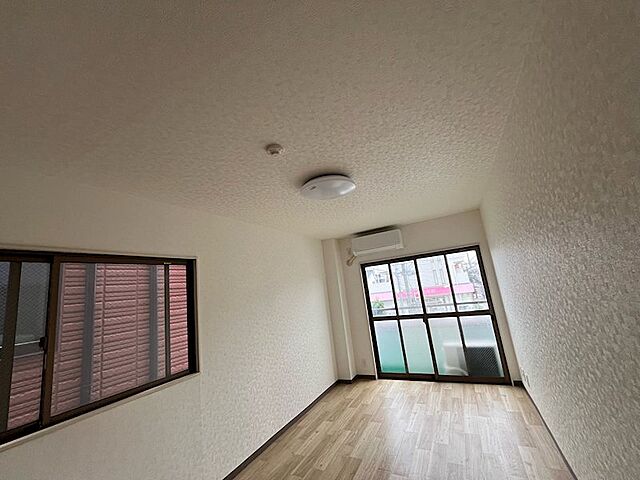 寝室