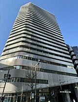 東京都新宿区西新宿３丁目（賃貸マンション1LDK・22階・57.08㎡） その1