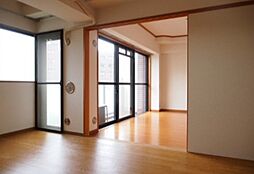 居間
