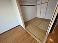 和室5帖　リビ...
