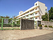 茨木市立耳原小学校（509m）