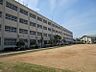 周辺：高槻市立南大冠小学校（475m）