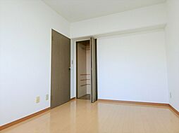 寝室の画像