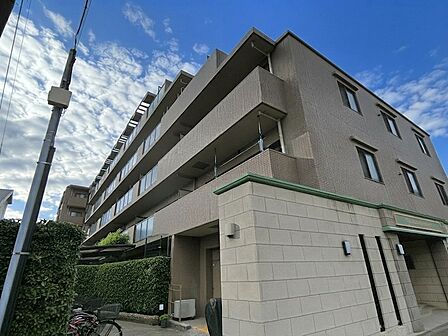 当日のご連絡でも現地のご案内が可能です。ご見学や資料のご希望等、お気軽にご連絡ください。