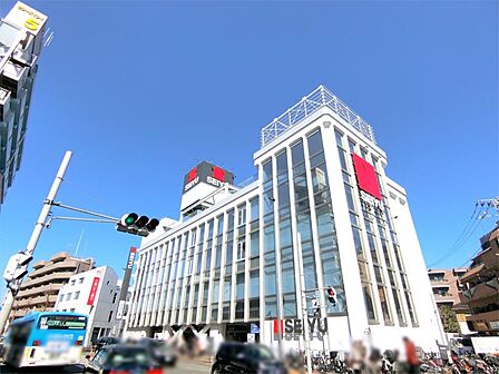 西友 武蔵新城店（692m）